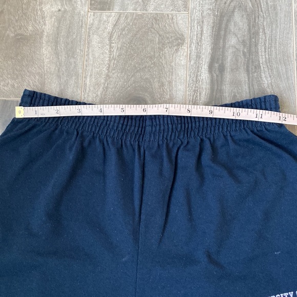 Women’s UofT Varsiry shorts - navy - Picture 6 of 8